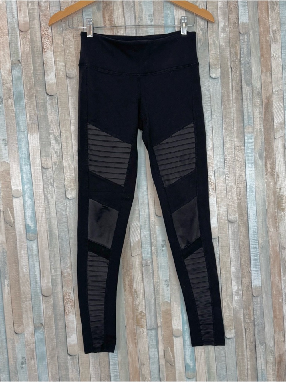 Alo Yoga XS Low Rise Full Length Moto Legging Tight‎ Mesh Stripes Athletic Black
